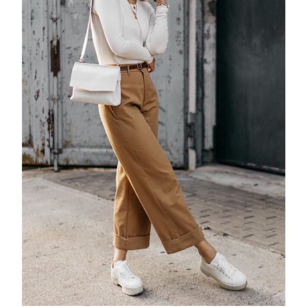 Theory Wide-Leg Cropped Pants in Camel
